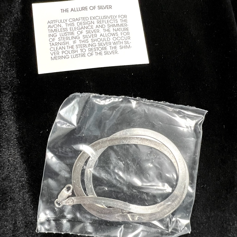 Vintage New Sterling silver herringbone necklace Italy